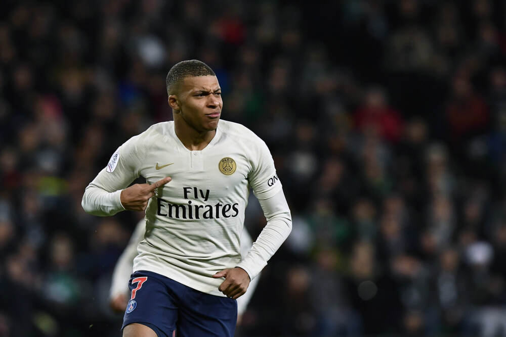 跨年夜的海上悲歌! 冈比亚移民船翻覆, 7死百余人失踪